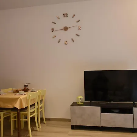 아파트 Apartment Pula 풀라