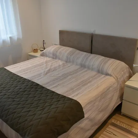 Apartment Pula 풀라