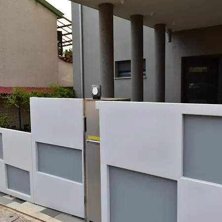 公寓 Apartment Pula 普拉